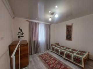 Cozy two bedroom house! - 2