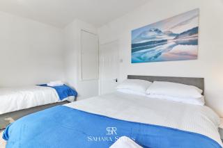Monthly Stay - Stylish 3BR Blyth Home - Contractors & Family - Blyth - 6