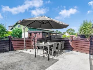 Holiday Home Anneke - 1-3km from the sea by Interhome - 5