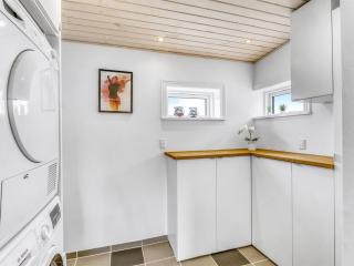 Holiday Home Anneke - 1-3km from the sea by Interhome - 1