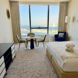 Gorgeous Palm View - 0