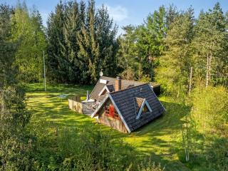 Holiday Home Niesina - 600m to the inlet by Interhome - 4