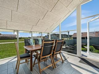 Holiday Home Emppu - 250m from the sea by Interhome - 2