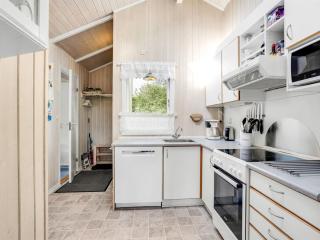 Holiday Home Guja - 250m from the sea by Interhome - 9