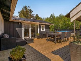 Holiday Home Hermand - 3-5km from the sea by Interhome - 6
