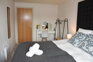 Modern Flat - Leeds City Centre - 8