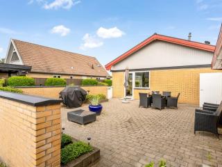 Holiday Home Elika - 1-5km from the sea by Interhome - 6