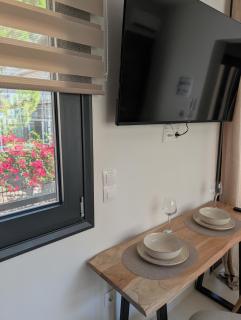 Eriad Patras City Centre - Entire Apartment - 4