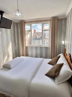 Kendal Hotel - 4