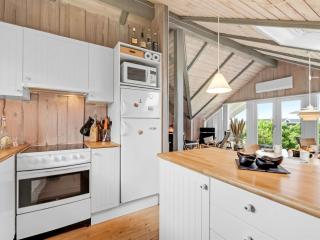 Holiday Home Angelie - 400m from the sea by Interhome - 2