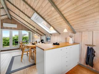 Holiday Home Angelie - 400m from the sea by Interhome - 1