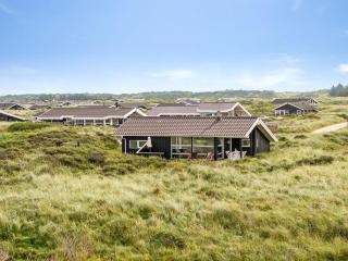 Holiday Home Nuka - 400m from the sea by Interhome - 2