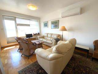 Zaimov Penthouse with great view - 9