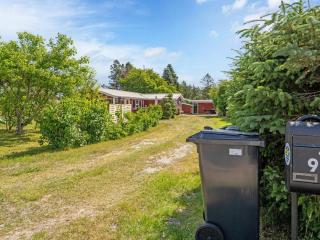 Holiday Home Mina - 1-4km from the sea by Interhome - 3