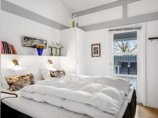 Holiday Home Clarabelle - 700m from the sea by Interhome - 5