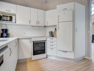 Holiday Home Selver - 250m from the sea by Interhome - 5