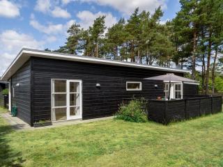 Holiday Home Nele - 400m from the sea by Interhome - 5