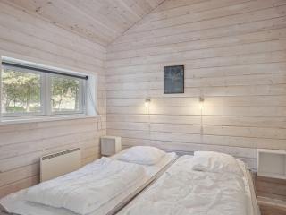 Holiday Home Hejdi - 350m from the sea by Interhome - 4