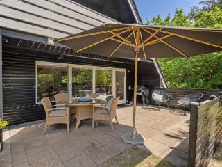 Holiday Home Elina - 500m from the sea by Interhome - 4