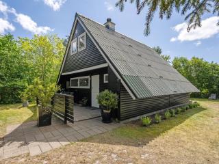 Holiday Home Elina - 500m from the sea by Interhome - 2