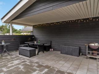 Holiday Home Jurien - 450m from the sea by Interhome - 3