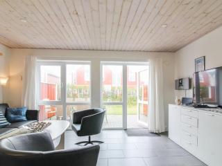 Apartment Aghi - 800m from the sea by Interhome - 1