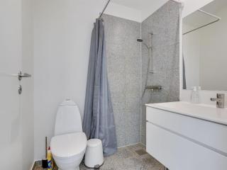 Holiday Home Ralda - 590m from the sea by Interhome - 2