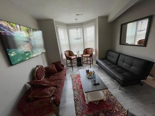 Newly Renovated Beautiful Apartment in Cleveland - 0