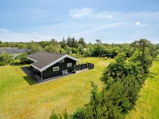 Holiday Home Gita - 2-2km from the sea by Interhome - 5
