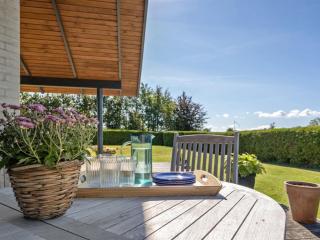 Holiday Home Angelarij - from the sea by Interhome - 2