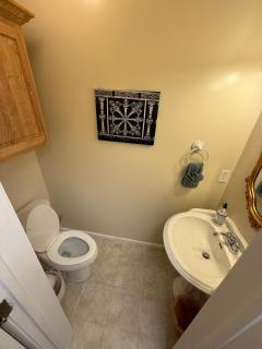 Mountain Views 5 Queen Bedrooms WiFi FirePit BBQ - 9
