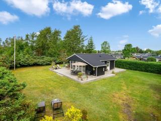 Holiday Home Ingiald - 600m from the sea by Interhome - 7