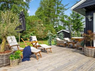 Holiday Home Ingiald - 600m from the sea by Interhome - 6