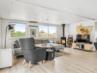 Holiday Home Druscilla - 650m from the sea by Interhome - 6