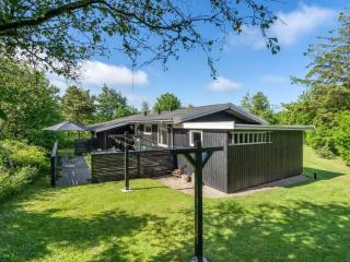 Holiday Home Angantir - 700m to the fjord by Interhome - 5