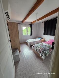 LE BARCARES Logement pour 6 personnes à 15 mns à pied du village de Noël - Alojamiento para 6 personas, a 15 minutos a pie del pueblo navideño - 4