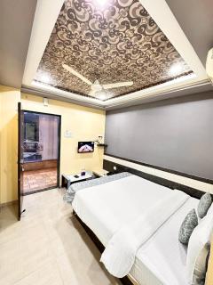 Hotel Diamond Executive - Solapur - 8