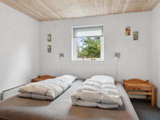 Holiday Home Justine - 600m from the sea by Interhome - 2