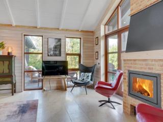 Holiday Home Andri - 600m to the fjord by Interhome - 4