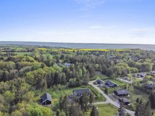 Holiday Home Eireen - 600m to the fjord by Interhome - 4