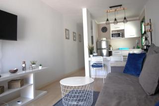 OceanEye Apartment with heated pool - 5