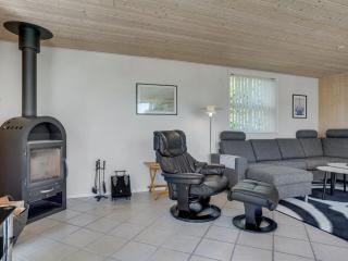 Holiday Home Wilja - 400m from the sea by Interhome - 3