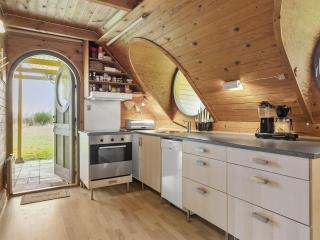 Holiday Home Tally - 800m to the fjord by Interhome - 5