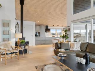Holiday Home Xaver - 175m from the sea by Interhome - 1