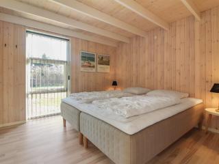 Holiday Home Harriet - 800m from the sea by Interhome - 4