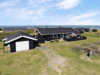 Holiday Home Paul - 100m from the sea by Interhome - 0