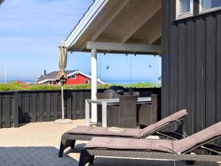 Holiday Home Paul - 100m from the sea by Interhome - 2