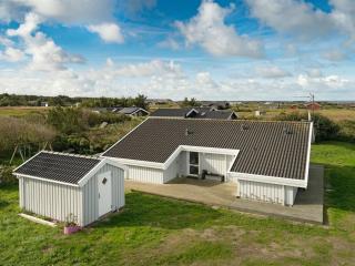 Holiday Home Hava - 450m from the sea by Interhome - 6