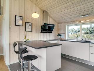Holiday Home Esma - 150m from the sea by Interhome - 2