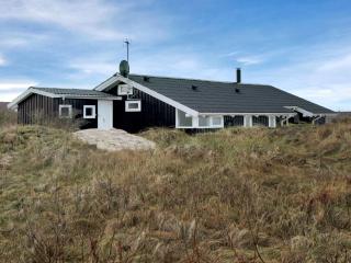Holiday Home Sixten - 450m from the sea by Interhome - 1